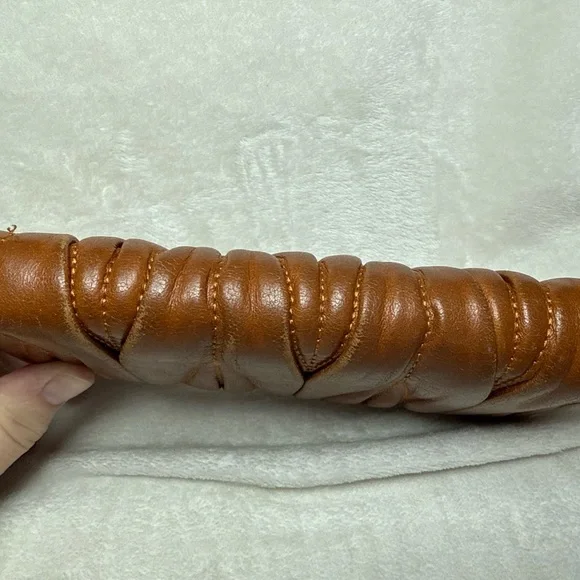 MIU MIU Matilasse Long Zip-Around Wallet - Pre-Owned Camel Brown Color - Picture 9 of 9